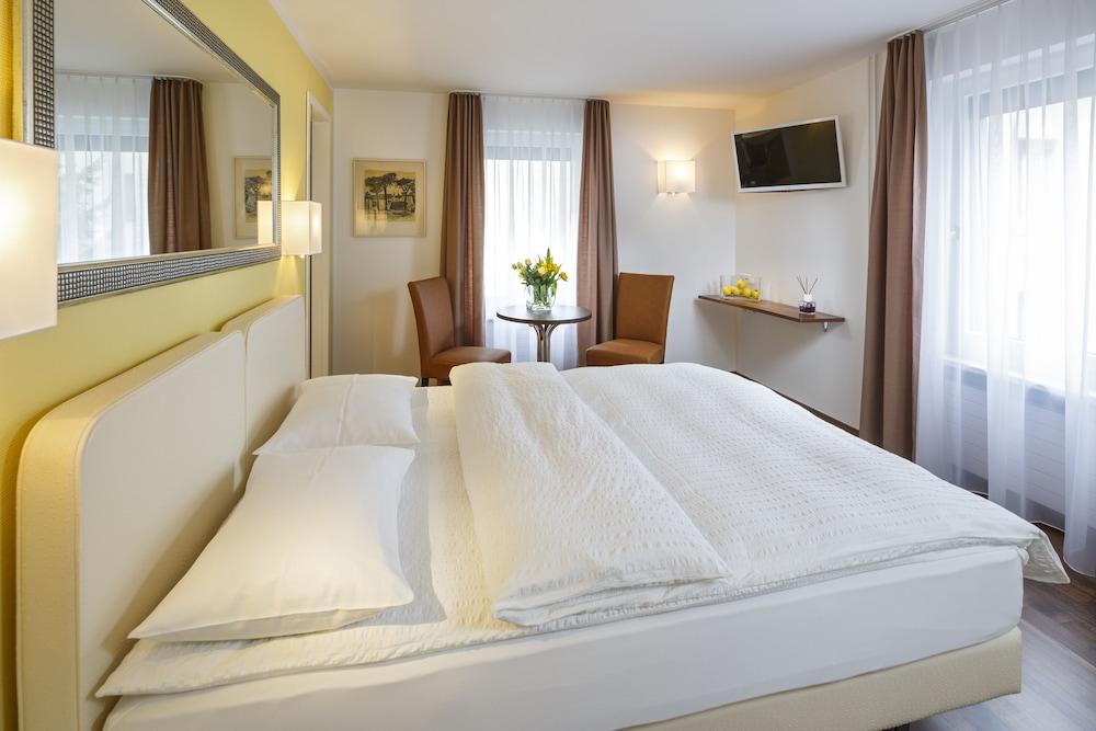 Aparthotel Familie Hugenschmidt Zürich Exterior foto