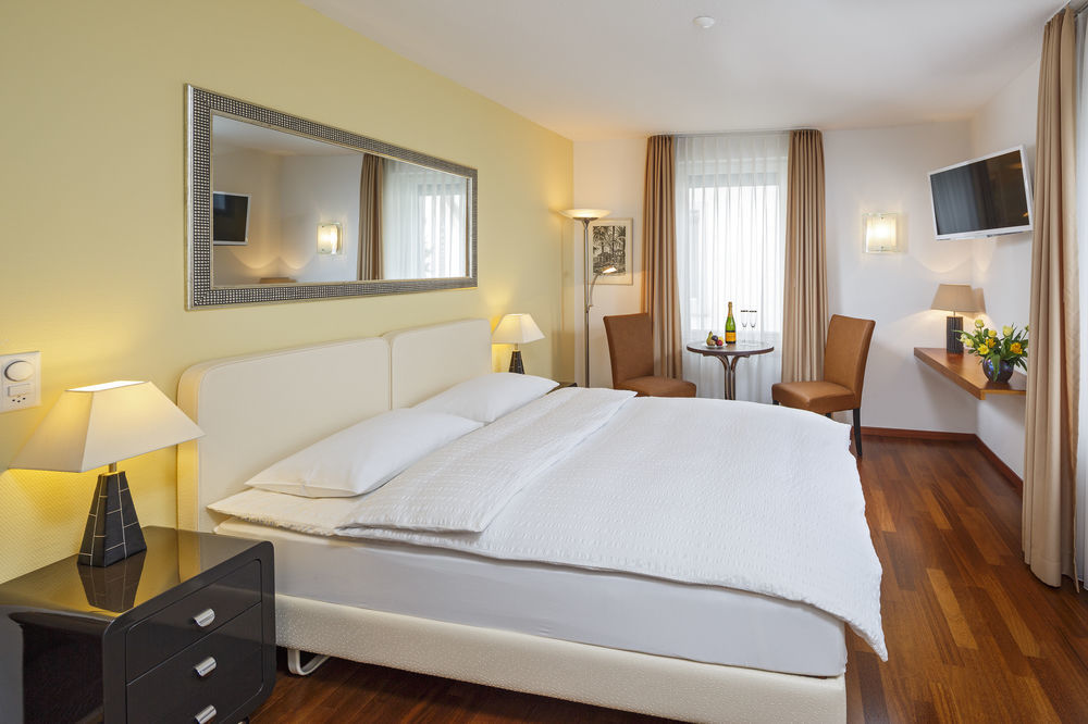 Aparthotel Familie Hugenschmidt Zürich Exterior foto